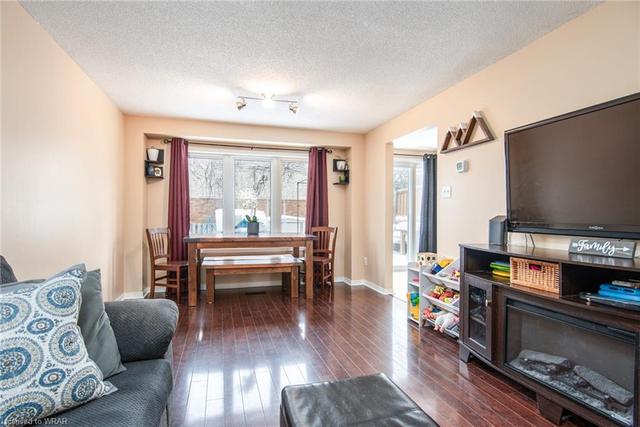 421 Downsview Place, House semidetached with 3 bedrooms, 2 bathrooms and 3 parking in Waterloo ON | Image 43