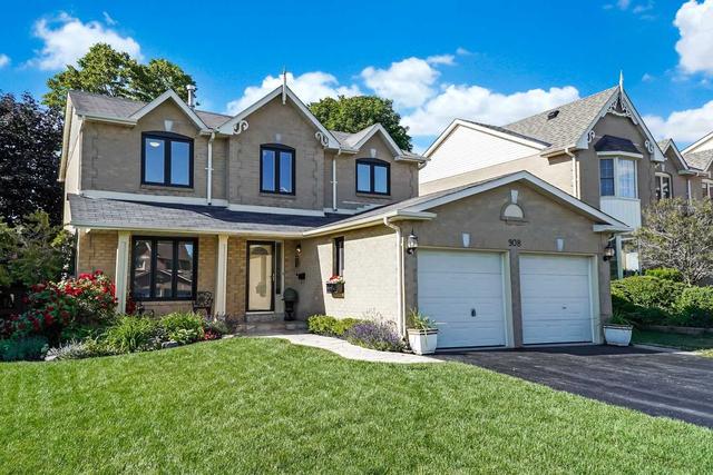 908 Mount Allan Ave, House detached with 4 bedrooms, 3 bathrooms and 6 parking in Oshawa ON | Image 12