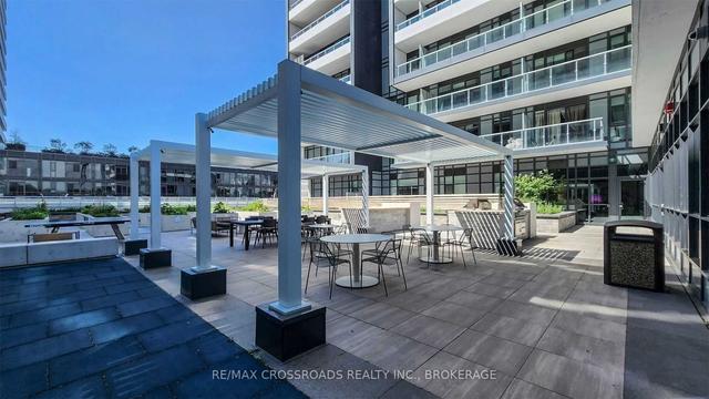 809w - 225 Sumach St, Condo with 2 bedrooms, 2 bathrooms and 1 parking in Toronto ON | Image 4