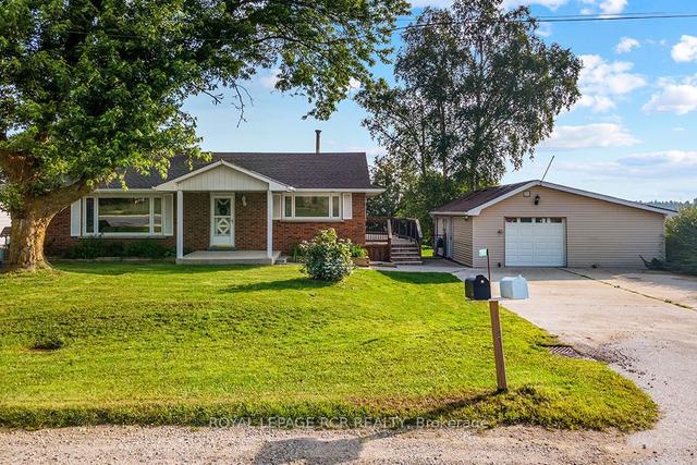 774311 Highway 10, House detached with 2 bedrooms, 2 bathrooms and 7 parking in Grey Highlands ON | Image 1