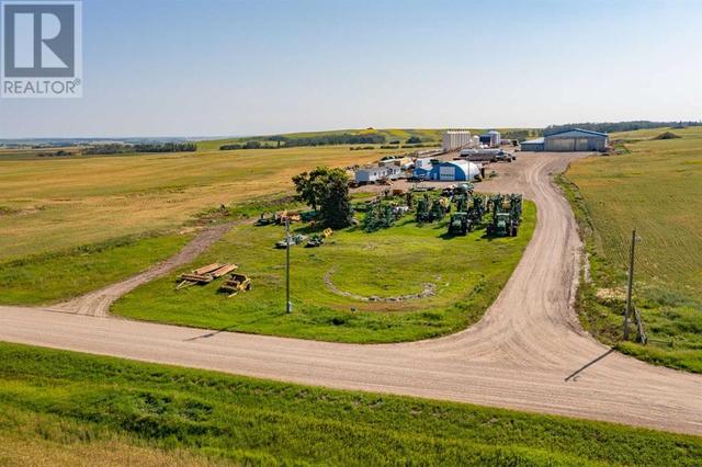 40407 Range Road 254, Home with 2 bedrooms, 2 bathrooms and null parking in Lacombe County AB | Image 50