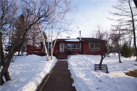 803166 220 Sideroad, House detached with 3 bedrooms, 2 bathrooms and 15 parking in Melancthon ON | Image 1