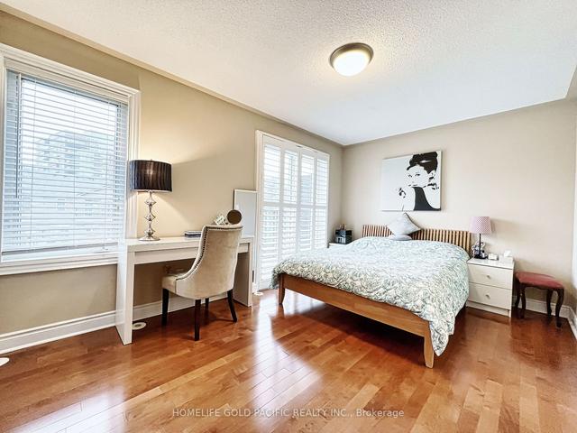 24 Galleria Pkwy, Townhouse with 3 bedrooms, 3 bathrooms and 2 parking in Markham ON | Image 19