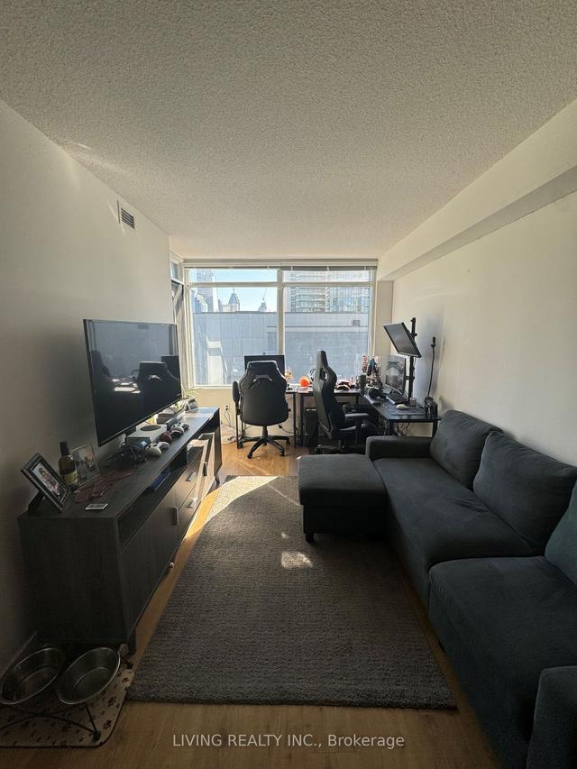2203 - 25 Telegram Mews, Condo with 1 bedrooms, 1 bathrooms and 1 parking in Toronto ON | Image 6