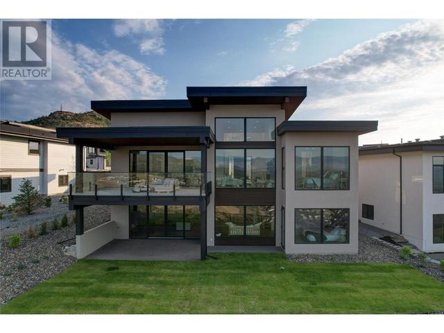 1054 Emslie Street, House detached with 3 bedrooms, 2 bathrooms and 4 parking in Kelowna BC | Image 87