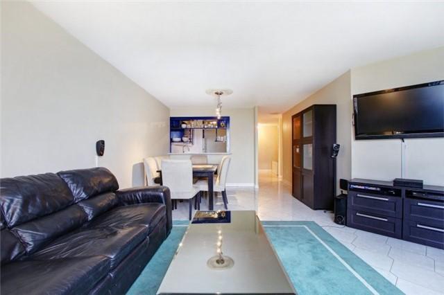 Ph1 - 238 Albion Rd, Condo with 2 bedrooms, 1 bathrooms and 1 parking in Toronto ON | Image 11