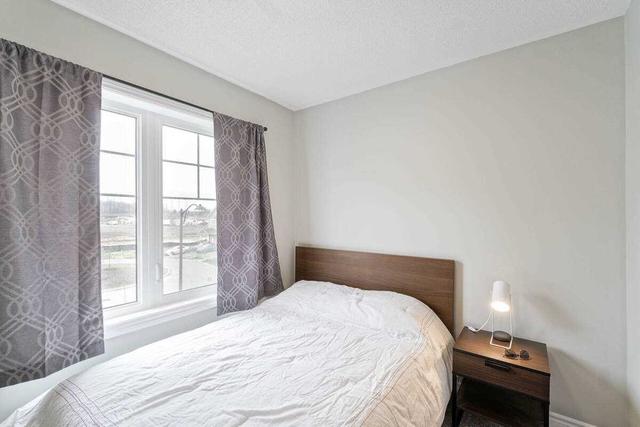 51 - 2500 Hill Rise Crt, Townhouse with 3 bedrooms, 3 bathrooms and 1 parking in Oshawa ON | Image 19