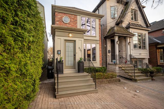 637 Balliol St, House detached with 3 bedrooms, 2 bathrooms and 1 parking in Toronto ON | Image 1