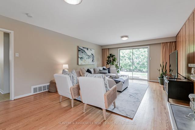 56 Geraldton Cres, House detached with 4 bedrooms, 3 bathrooms and 4 parking in Toronto ON | Image 6