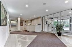 404 - 326 Major Mackenzie Dr, Condo with 2 bedrooms, 1 bathrooms and 1 parking in Richmond Hill ON | Image 3