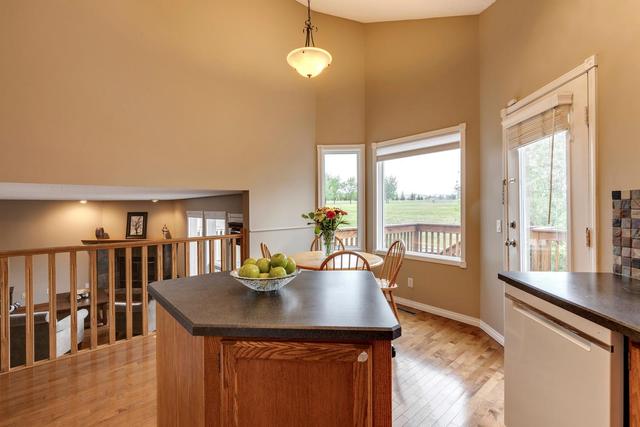 12 Scenic Hill Close Nw, House detached with 4 bedrooms, 2 bathrooms and 4 parking in Calgary AB | Image 14