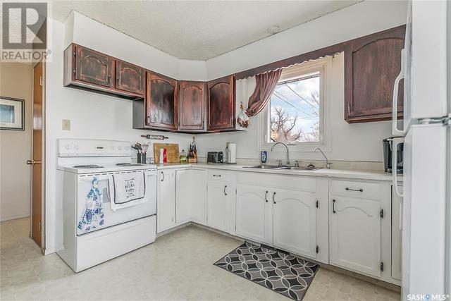 116 Bates Street, House detached with 2 bedrooms, 1 bathrooms and null parking in Earl Grey SK | Image 11