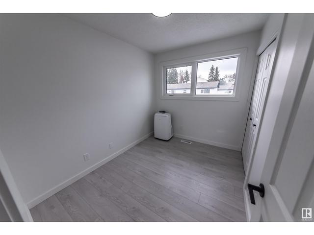 1093 Millbourne Rd E Nw, House attached with 3 bedrooms, 1 bathrooms and 2 parking in Edmonton AB | Image 25