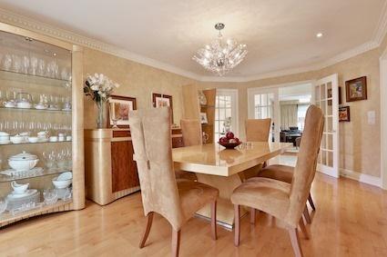 2 Woburn Dr, House detached with 4 bedrooms, 5 bathrooms and 6 parking in Vaughan ON | Image 4