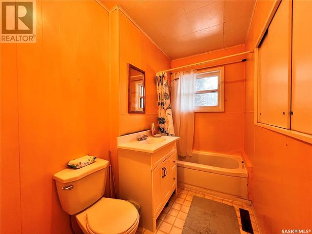 525 1st Avenue, House detached with 3 bedrooms, 1 bathrooms and null parking in Raymore SK | Image 12