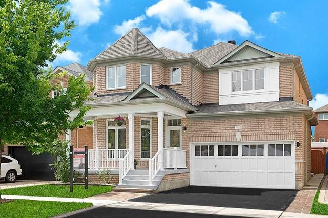 204 Alfred Paterson Dr, House detached with 4 bedrooms, 4 bathrooms and 4 parking in Markham ON | Image 1