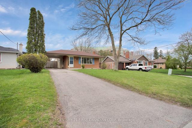21 Highview Ave W, House detached with 3 bedrooms, 3 bathrooms and 5 parking in London ON | Image 21