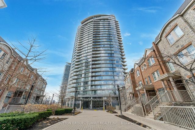 304 - 15 Windermere Ave, Condo with 2 bedrooms, 2 bathrooms and 1 parking in Toronto ON | Image 1