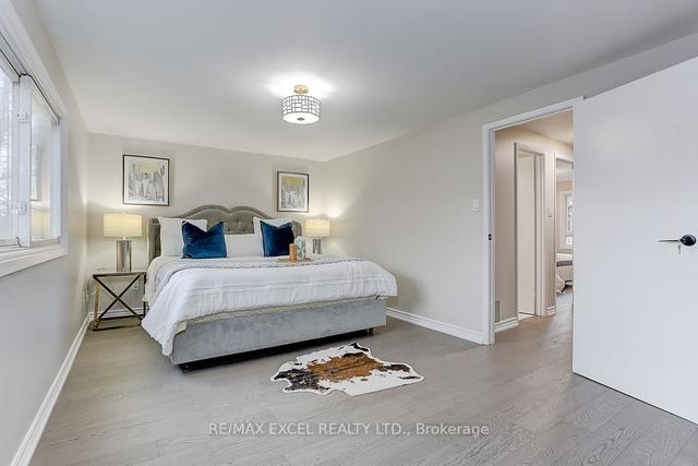 89 Song Meadoway, Townhouse with 3 bedrooms, 2 bathrooms and 2 parking in Toronto ON | Image 25