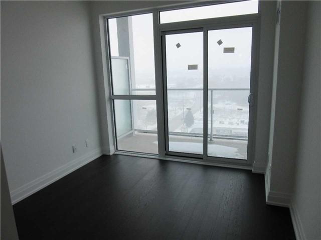 1001 - 65 Speers Rd, Condo with 1 bedrooms, 1 bathrooms and 1 parking in Oakville ON | Image 6