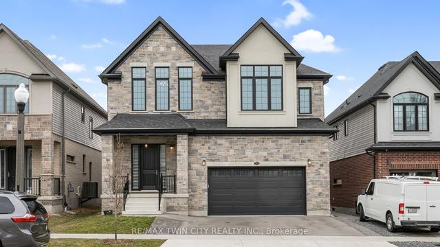 574 Bridgemill Cres, House detached with 4 bedrooms, 4 bathrooms and 5 parking in Kitchener ON | Image 1