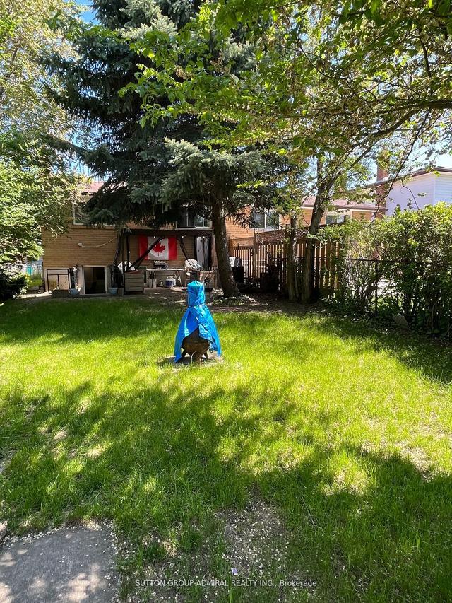 2661 Hortense Rd, House semidetached with 3 bedrooms, 2 bathrooms and 3 parking in Mississauga ON | Image 19