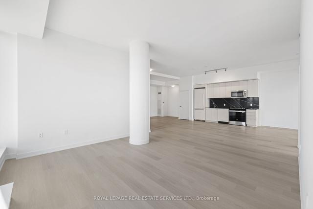 1106 - 859 The Queensway, Condo with 3 bedrooms, 2 bathrooms and 1 parking in Toronto ON | Image 3