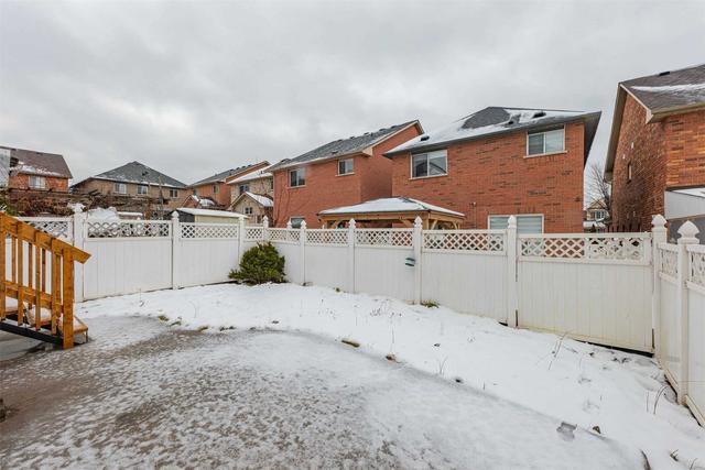 21 Moraine Dr, House detached with 3 bedrooms, 3 bathrooms and 3 parking in Vaughan ON | Image 31