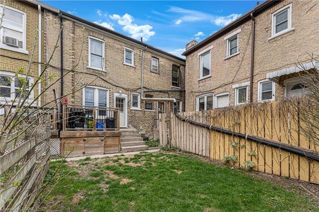 37 Cedar Street N, House attached with 2 bedrooms, 1 bathrooms and 1 parking in Kitchener ON | Image 20