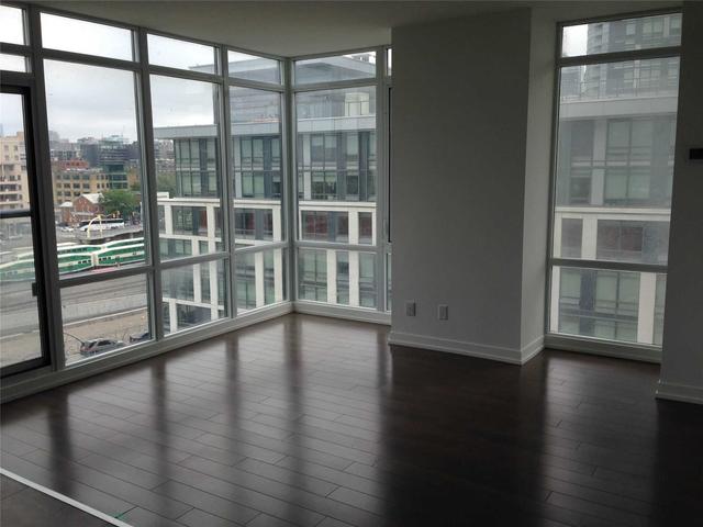 704 - 170 Fort York Blvd, Condo with 1 bedrooms, 1 bathrooms and 0 parking in Toronto ON | Image 4