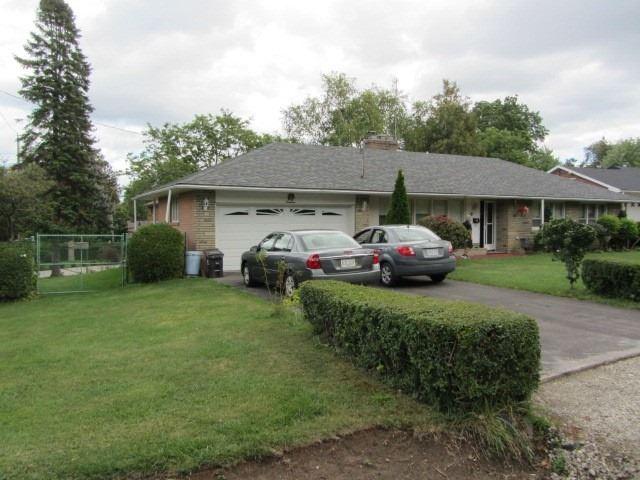 19 Havenridge Dr, House detached with 3 bedrooms, 2 bathrooms and 4 parking in Toronto ON | Image 1