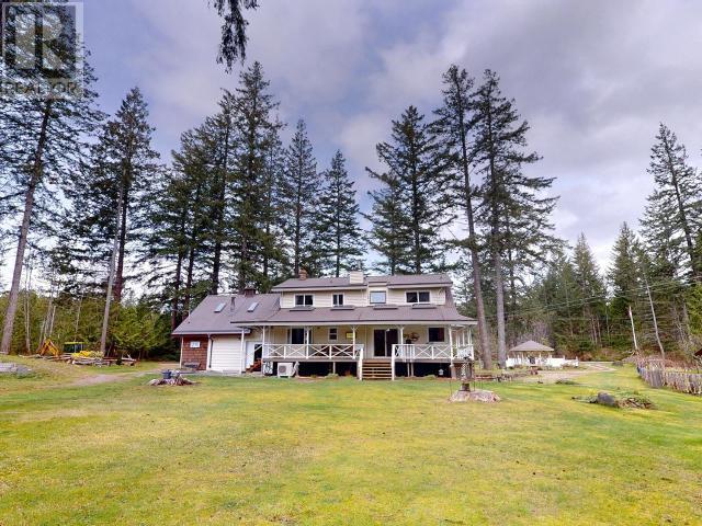 9537 Nassichuk Road, House detached with 4 bedrooms, 2 bathrooms and 8 parking in Powell River C BC | Image 75