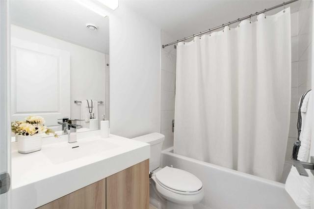 2908 - 251 Jarvis St, Condo with 2 bedrooms, 1 bathrooms and 1 parking in Toronto ON | Image 7