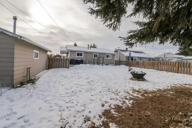 4844 51 Ave, House detached with 4 bedrooms, 2 bathrooms and 4 parking in Eckville AB | Image 22