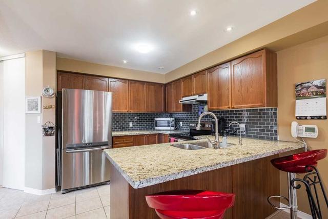 975 Glenbourne Crt, House detached with 3 bedrooms, 4 bathrooms and 5 parking in Oshawa ON | Image 25