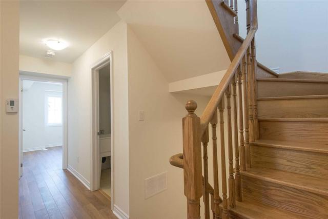 1 - 4 Eaton Park Lane, Townhouse with 3 bedrooms, 3 bathrooms and 1 parking in Toronto ON | Image 12
