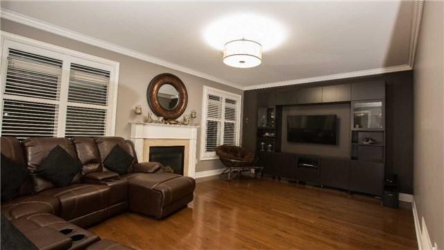 3156 Stocksbridge Ave, House detached with 4 bedrooms, 5 bathrooms and 2 parking in Oakville ON | Image 8