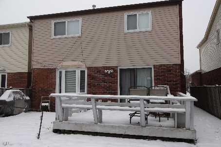 46 Redhead Cres, House attached with 4 bedrooms, 3 bathrooms and 2 parking in Toronto ON | Image 5