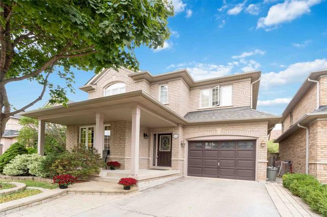 1381 Derby County Cres, House detached with 4 bedrooms, 3 bathrooms and 2 parking in Oakville ON | Card Image