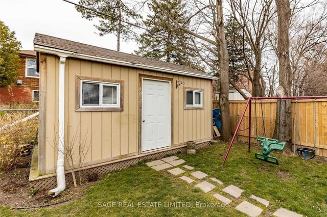upper - 31 Rensburg Dr, House detached with 3 bedrooms, 1 bathrooms and 1 parking in Toronto ON | Image 19