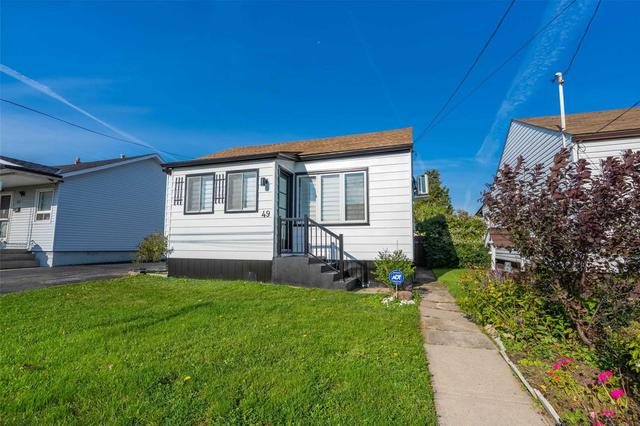49 Glennie Ave, House detached with 2 bedrooms, 1 bathrooms and 2 parking in Hamilton ON | Image 1