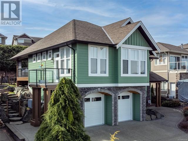 691 Mariner Dr, House detached with 4 bedrooms, 3 bathrooms and 6 parking in Campbell River BC | Image 1