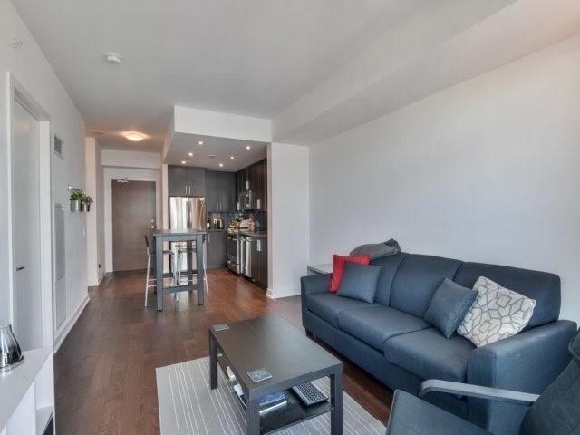 lph06 - 2212 Lake Shore Blvd W, Condo with 1 bedrooms, 1 bathrooms and 1 parking in Toronto ON | Image 3