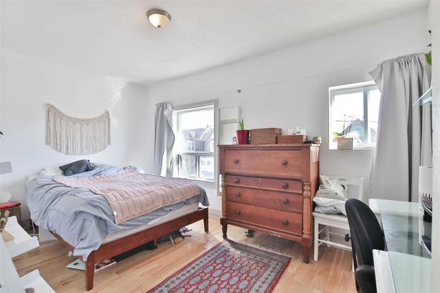 1012 Ossington Ave, House semidetached with 4 bedrooms, 3 bathrooms and 2 parking in Toronto ON | Image 8