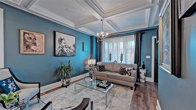 179 Gilbert Ave, House detached with 3 bedrooms, 4 bathrooms and 1 parking in Toronto ON | Image 23