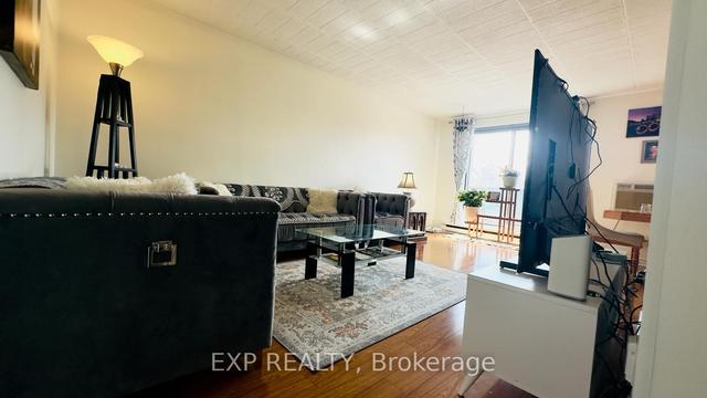 302 - 29 West Ave, Condo with 3 bedrooms, 2 bathrooms and 1 parking in Kitchener ON | Image 25