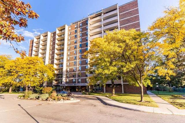 1108 - 3120 Kirwin Ave, Condo with 3 bedrooms, 2 bathrooms and 1 parking in Mississauga ON | Image 1