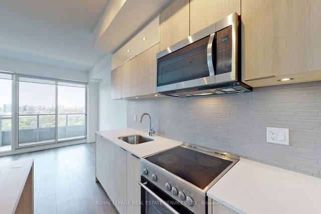 1303 - 50 Forest Manor Rd, Condo with 1 bedrooms, 2 bathrooms and 1 parking in Toronto ON | Image 6