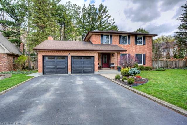 3 Forest Glen Court, House detached with 4 bedrooms, 3 bathrooms and 4 parking in Tillsonburg ON | Image 1