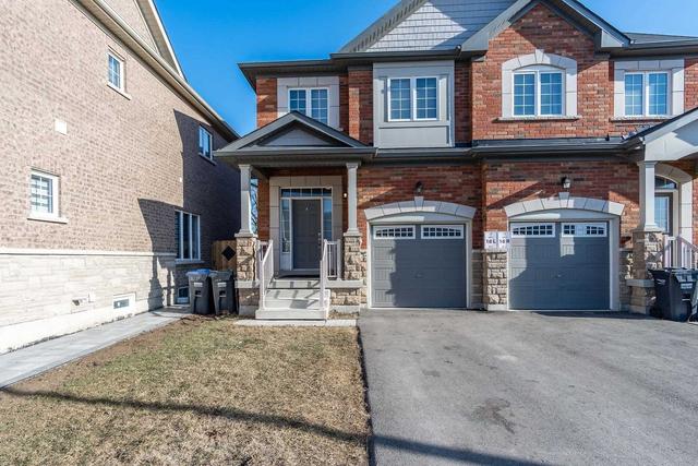100 Hollowgrove Blvd, House semidetached with 3 bedrooms, 3 bathrooms and 5 parking in Brampton ON | Image 1